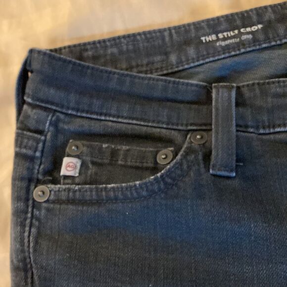 AG Denim The Stilt Crop Cigarette Crop in Black with Shredded Front Legs. - Picture 8 of 12